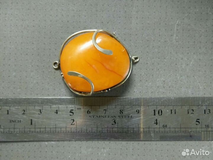 Подвеска янтарь