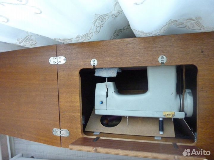 Швейная машинка