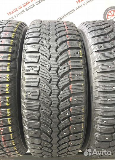 Bridgestone Blizzak Spike-02 215/60 R17 100R