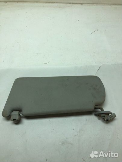 Козырек солнцезащитный передний правый Honda