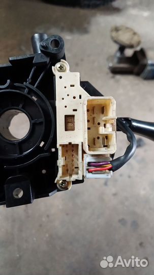 Блок подрулевых переключателей mitsubishi Delica