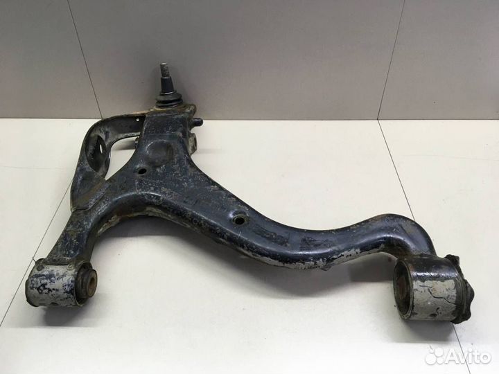 Рычаг передний нижний левый Land Rover Discovery 4