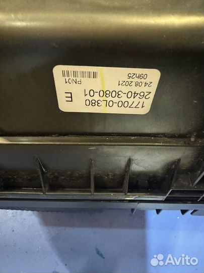 Корпус воздушного фильтра toyota hilux 8