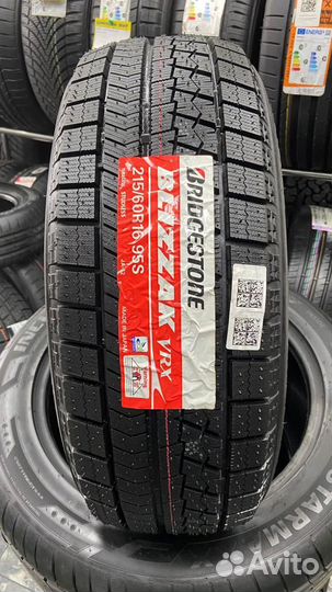 Bridgestone Blizzak VRX 215/60 R16 95S