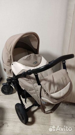 Коляска Tutis Zippy Pia 3 в 1