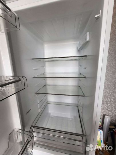 Холодильник weissgauff встраиваемый