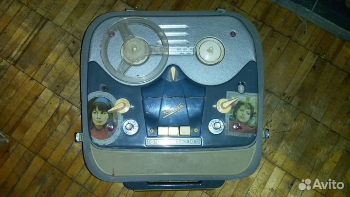 Катушечный магнитофон Комета мг-201М