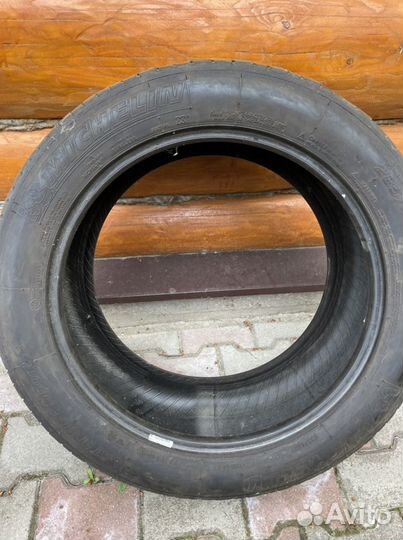 Michelin Latitude Cross 285/45 R19