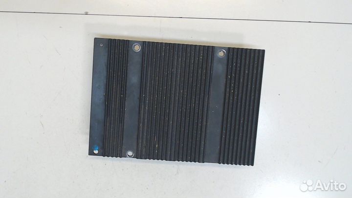 Усилитель звука Volvo XC90, 2003