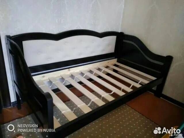 Детская кровать из массива 