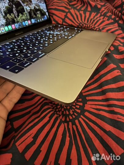 Apple MacBook Pro 13 2017 /512gb