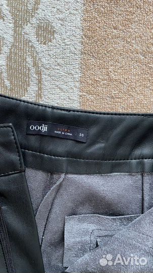 Шорты кожанные новые