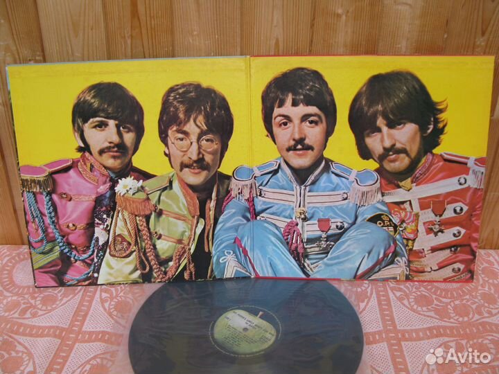 Beatles ; George Harrison ; Ringo Starr LP винил