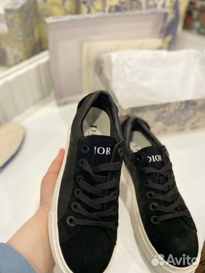 Обувь уни dior