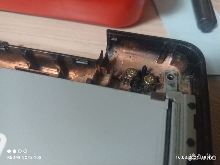 Нижняя часть корпуса ноутбука asus x553m