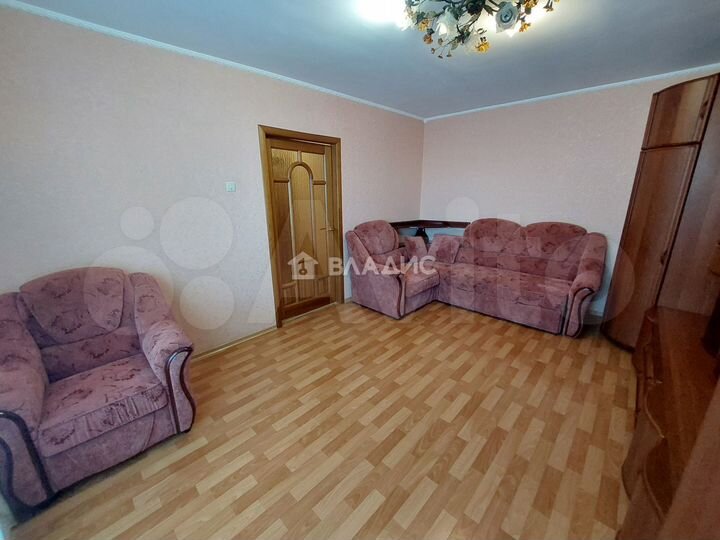 2-к. квартира, 58 м², 3/10 эт.