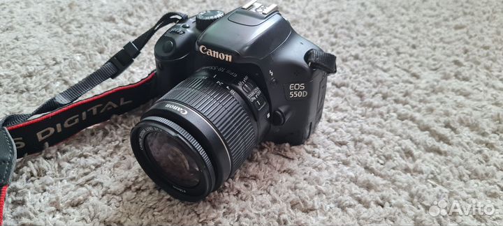 Зеркальный фотоаппарат canon eos 550d