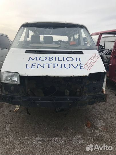 Запчасти на Volkswagen Transporter T4