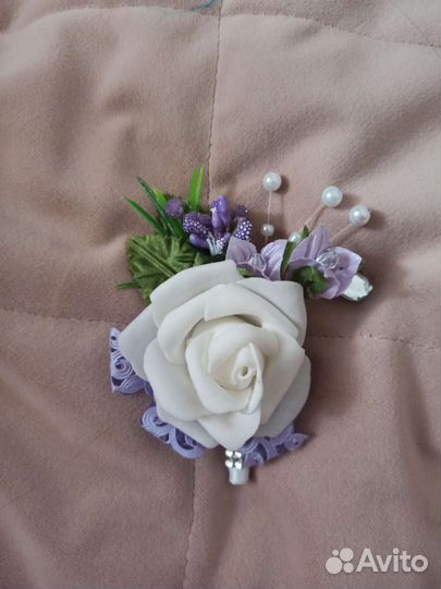 Браслеты и бутоньерки