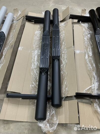 Пороги 21214 Нива Урбан Труба 76мм с проступью