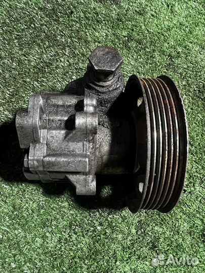 Насос гур Volkswagen Caddy 1.9 TDI