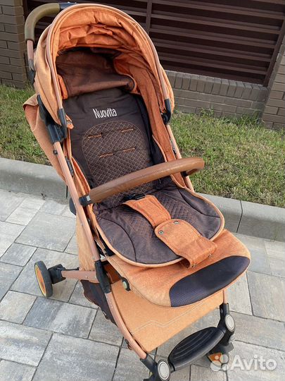 Коляска прогулочная Nuovita