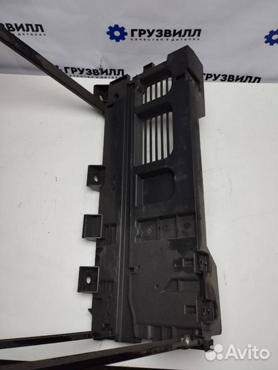 Кронштейн (крепление) Renault T 82315436