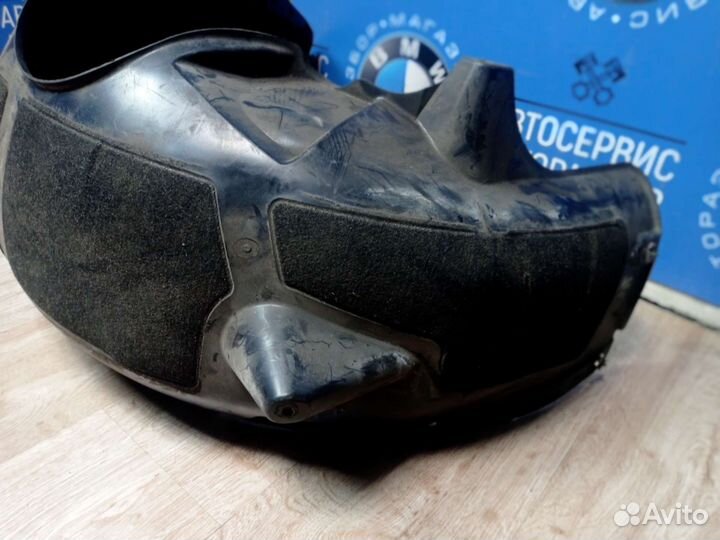 Задний подкрылок на BMW 5 Е60