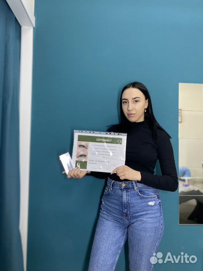 Обучение наращиванию ресниц