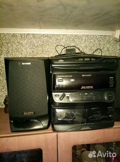 Музыкальный центр