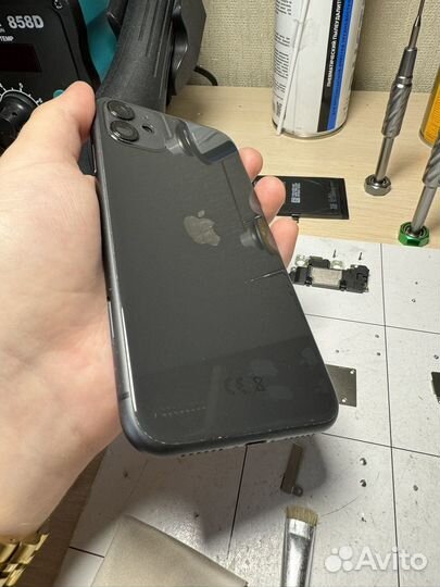 Корпус iPhone 11