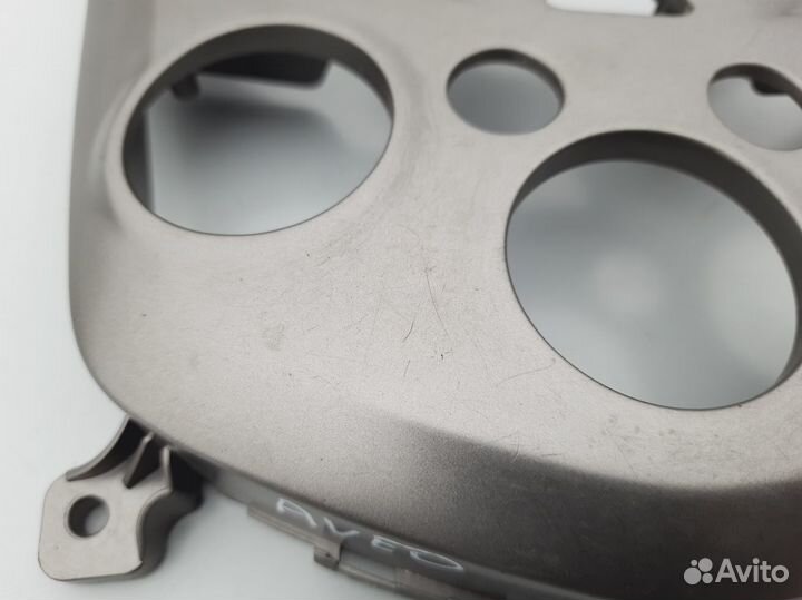 Накладка торпеды Chevrolet Aveo t300