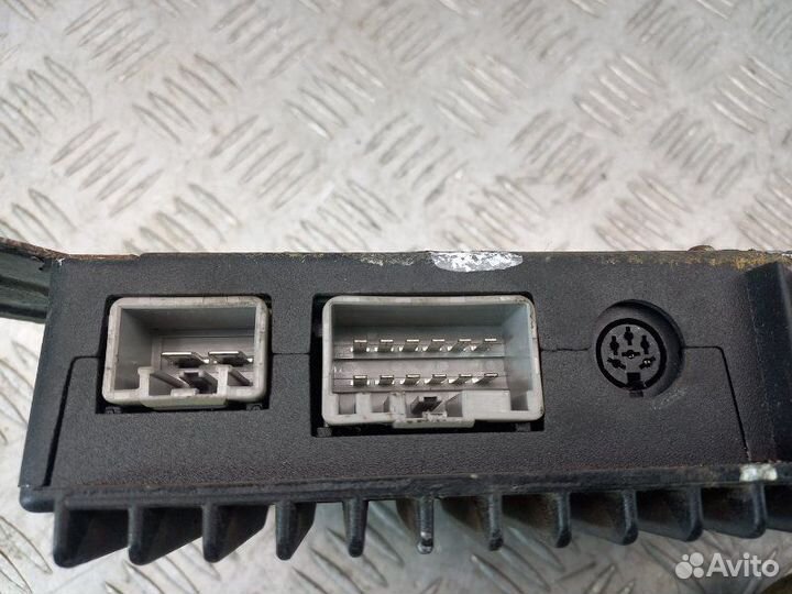 Усилитель акустической системы Volvo S80 1 2.0 T