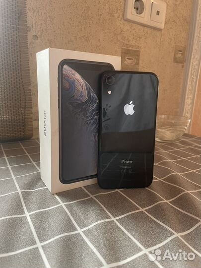 iPhone Xr, 64 ГБ