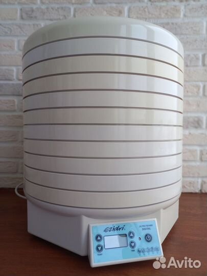 Сушилка для овощей и фруктов ezidri 1000