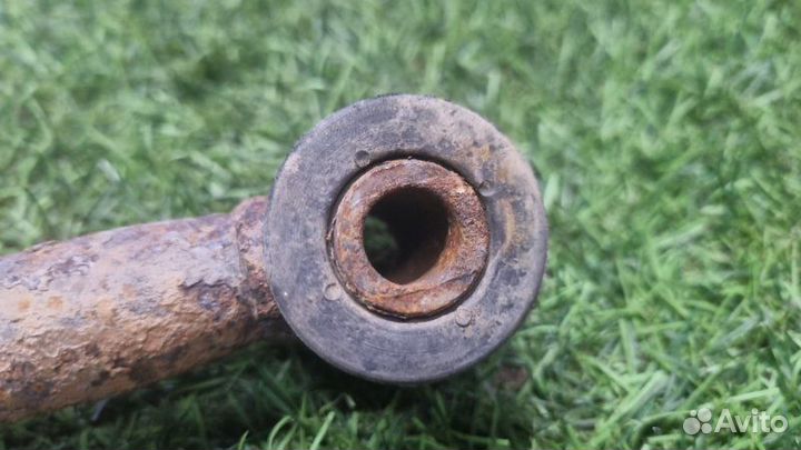 Рычаг поперечный задний левый Suzuki Liana ERD31S