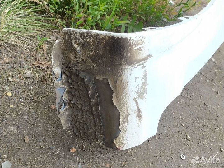 Передняя левое крыло hyundai solaris 2