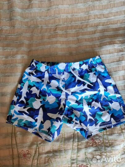 Шорты плавки на мальчика 8-9 лет