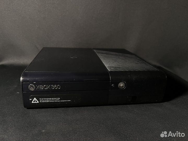 Xbox 360E 250Gb + Игры