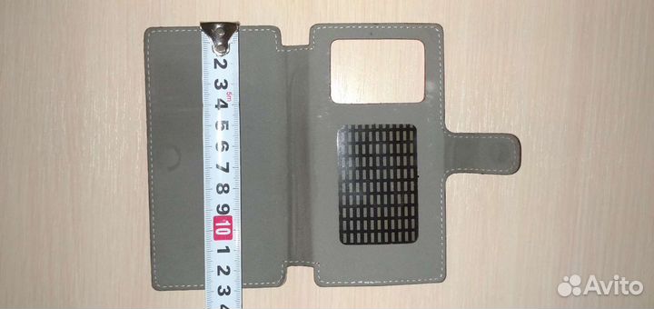 Чехол на смартфон