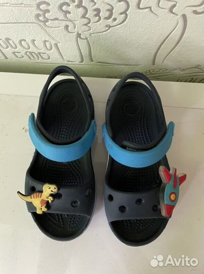 Crocs c9