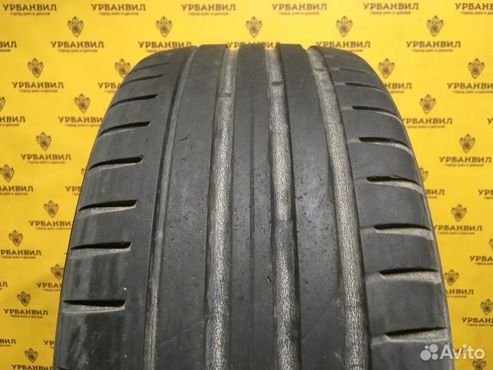 Nokian Tyres Hakka Z 215/40 R17 87W