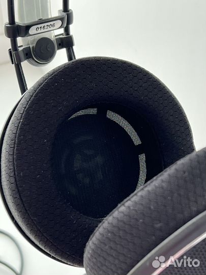 Открытые наушники AKG k612 pro