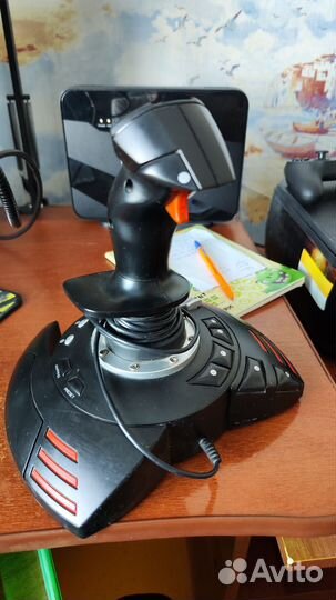 Джойстик Thrustmaster T.Flight Stick X чёрный