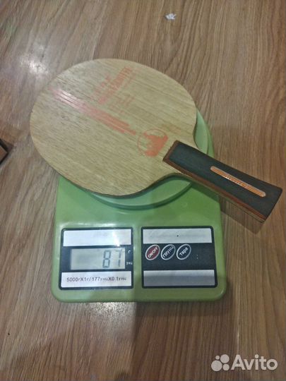 Основание для ракетки настольного тенниса