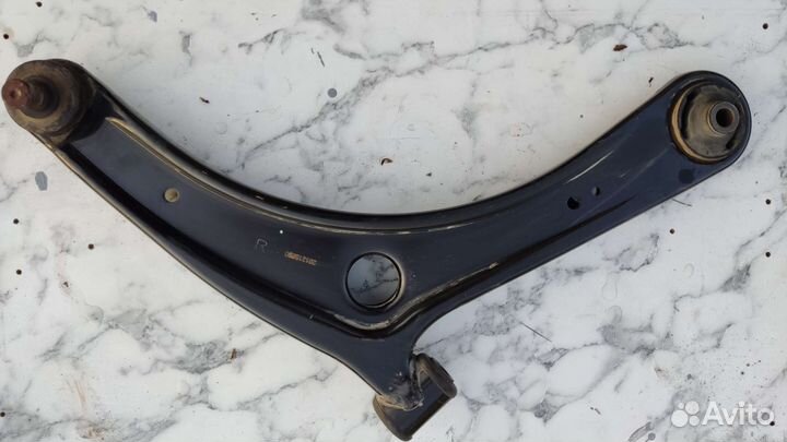 Рычаг передний правый mitsubishi ASX 4013A430