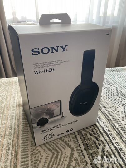 Беспроводные наушники Sony WH-L600