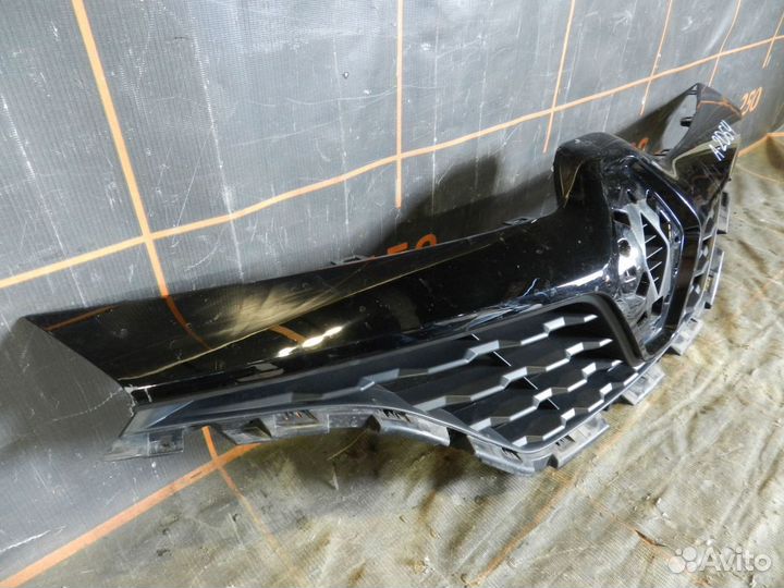 Решетка радиатора - Renault Kaptur