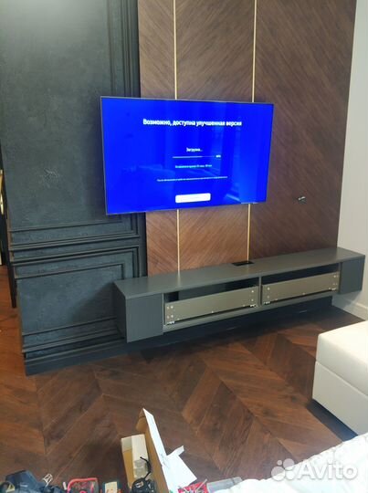 Установка телевизора на стену. Настройка тв