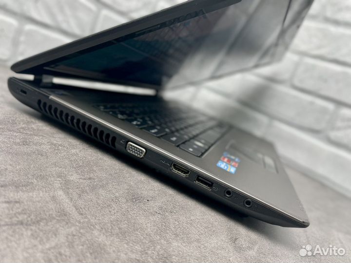 Acer 17.3 Core i3 Ram 6Gb Radeon HD6650 1Gb